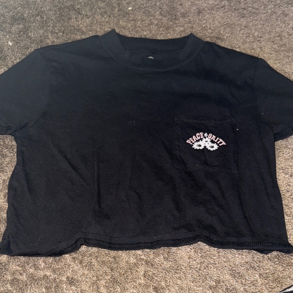 Black Cropped T-Shirt with Peace Unity Design